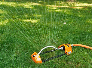 Dramm Oscillating Sprinkler.jpeg