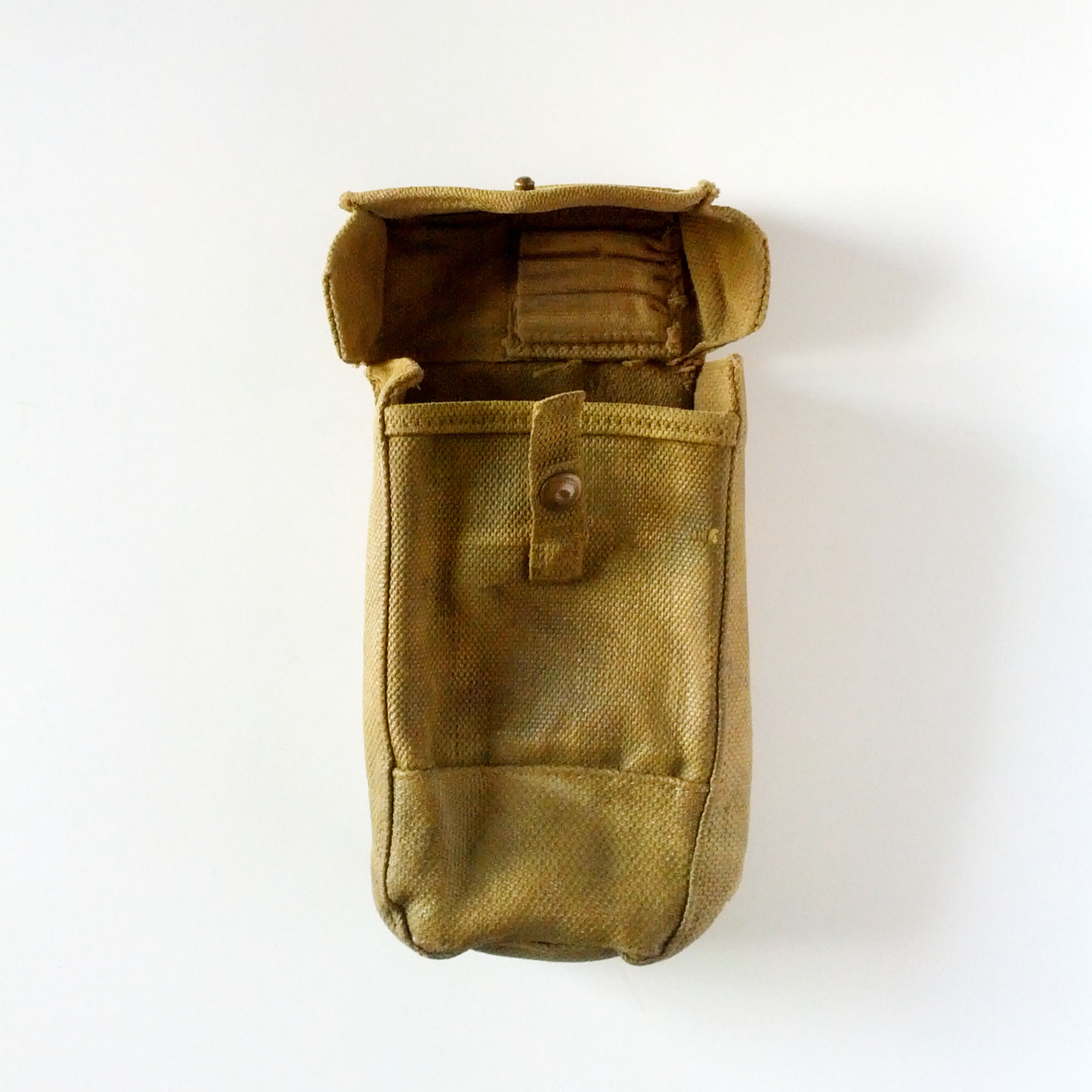 Canadian Army Surplus WW2 Sten Ammo Pouch-Used