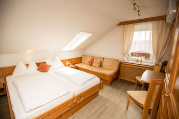 Pension Knoll Attersee Zimmer
