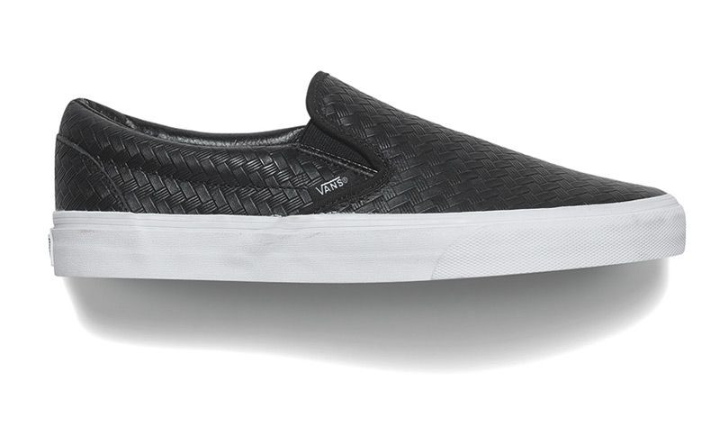 s15-womens-slipon-1-1.jpeg