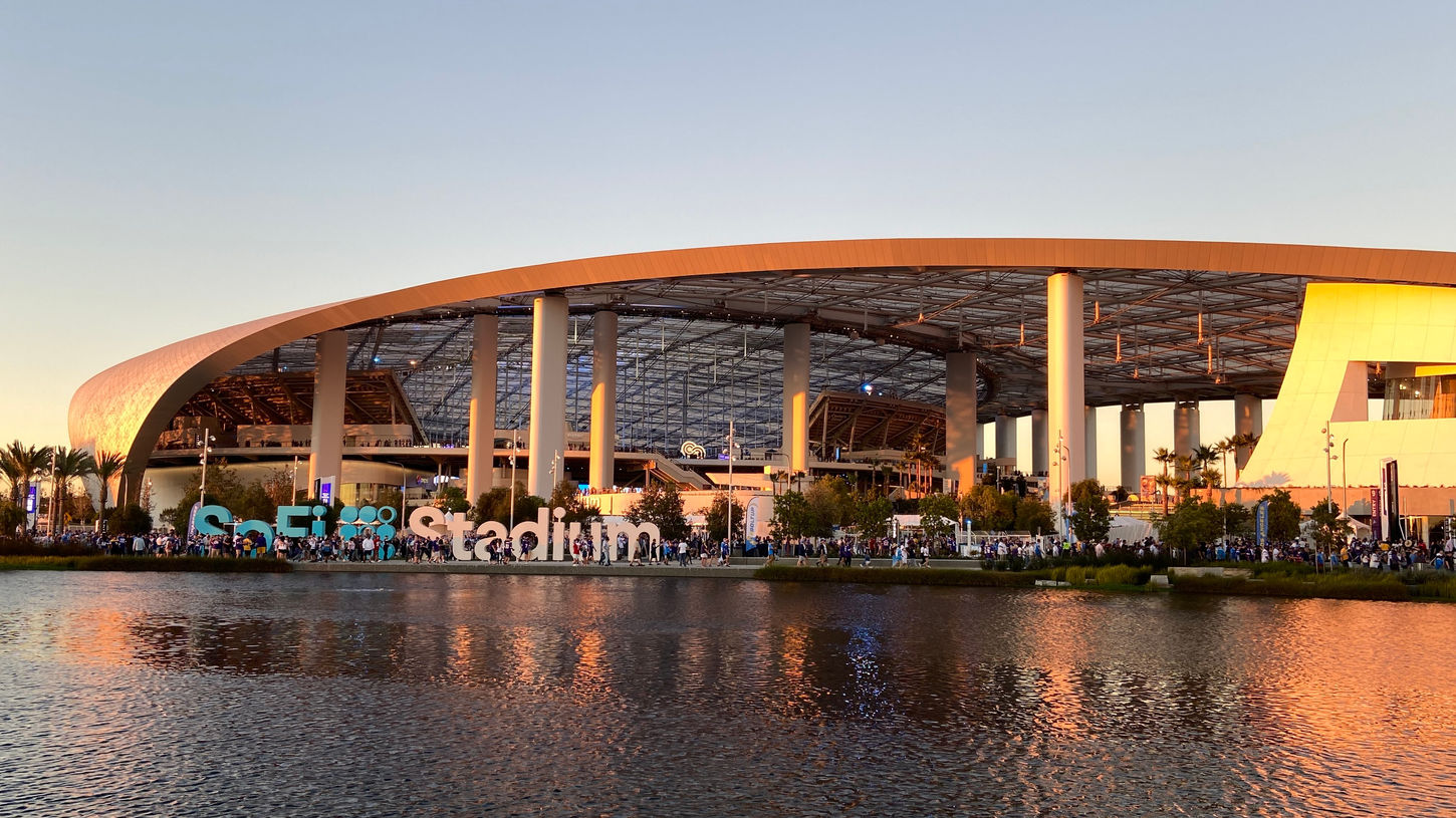 Massive stadium home to the Los Angeles Rams and Chargers.