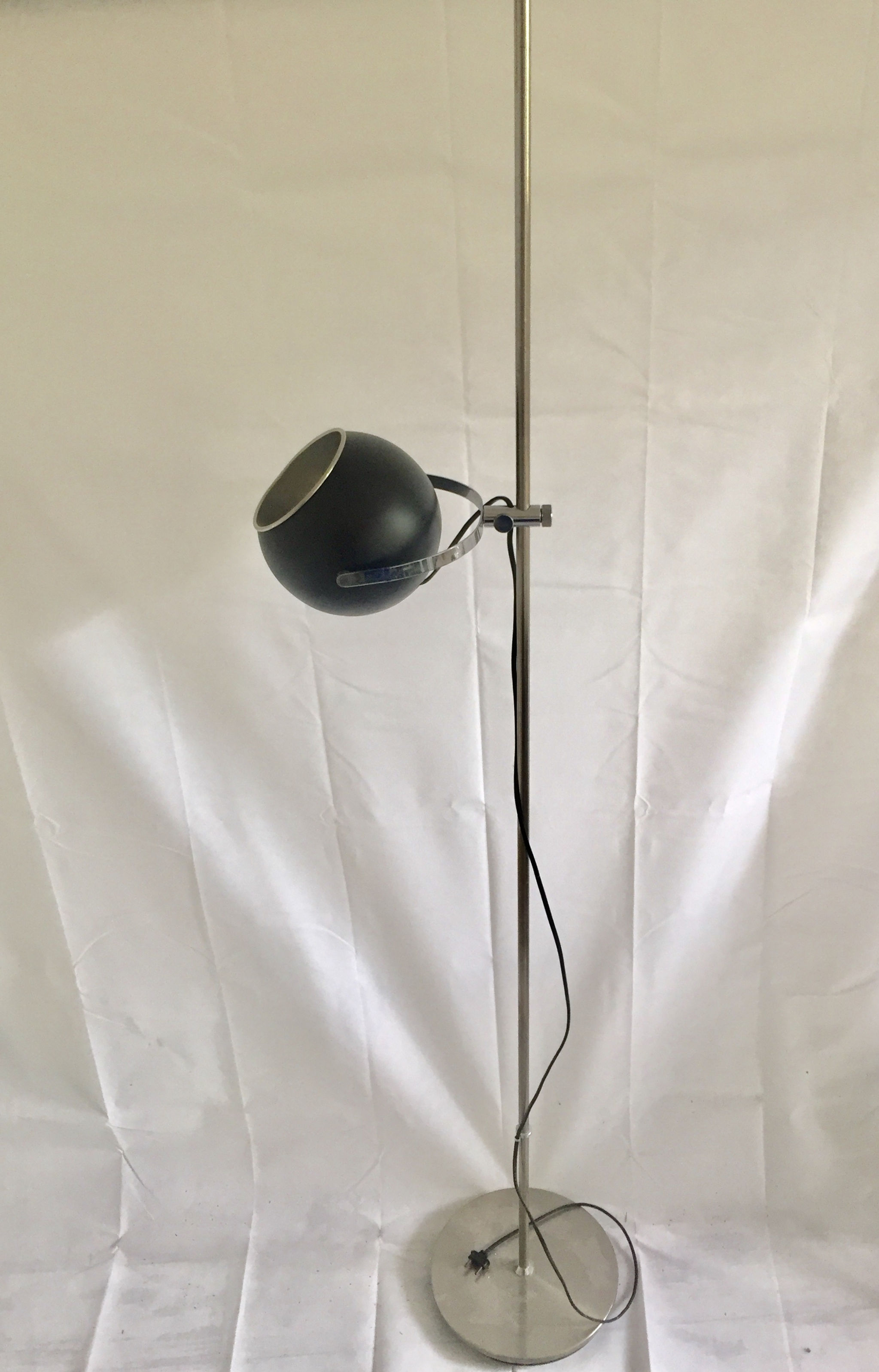 LAMPADAIRE "Eye ball" Noir Circa 70