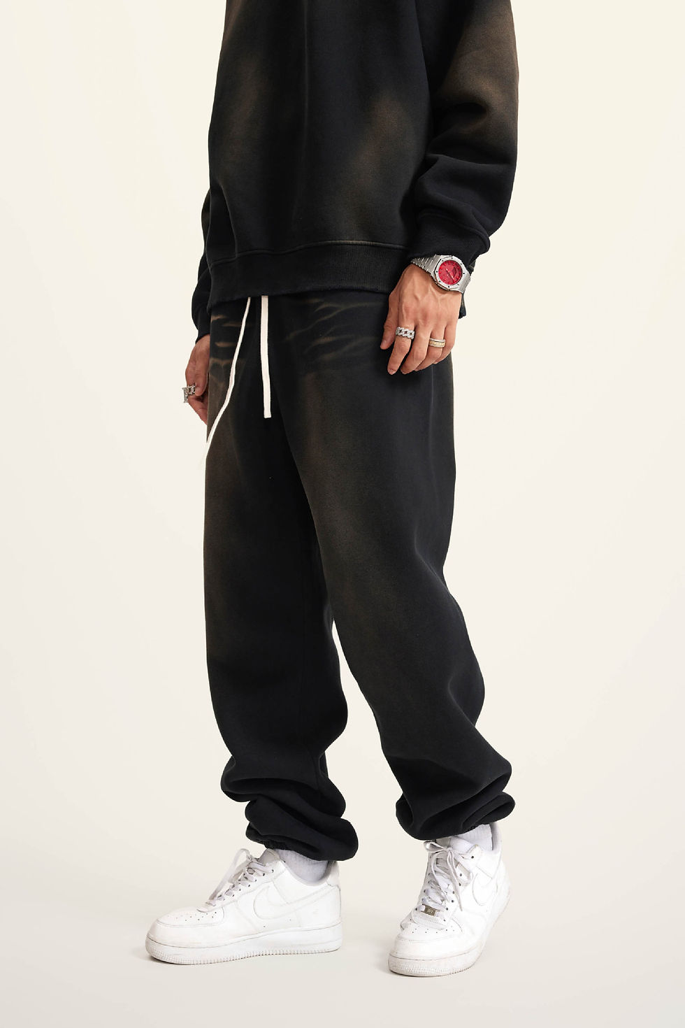 Chikiwiki Washed Horsetail Gradient Ankle-tied Sweatpants