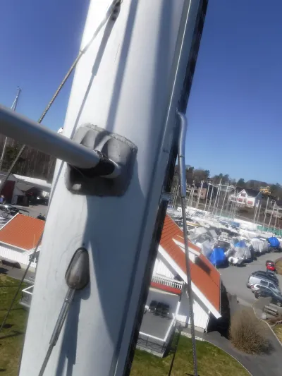 Mast-400x533.webp