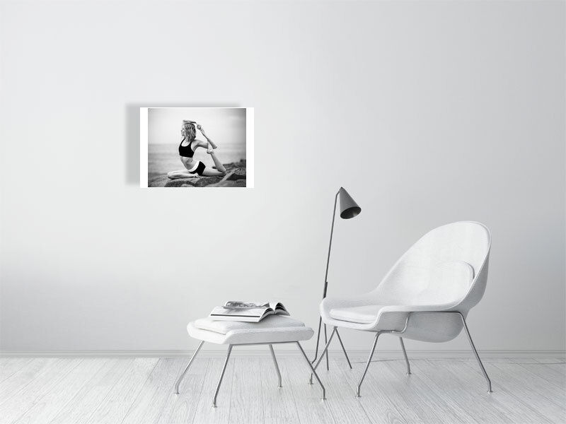 Thumbnail: Salt & Silence