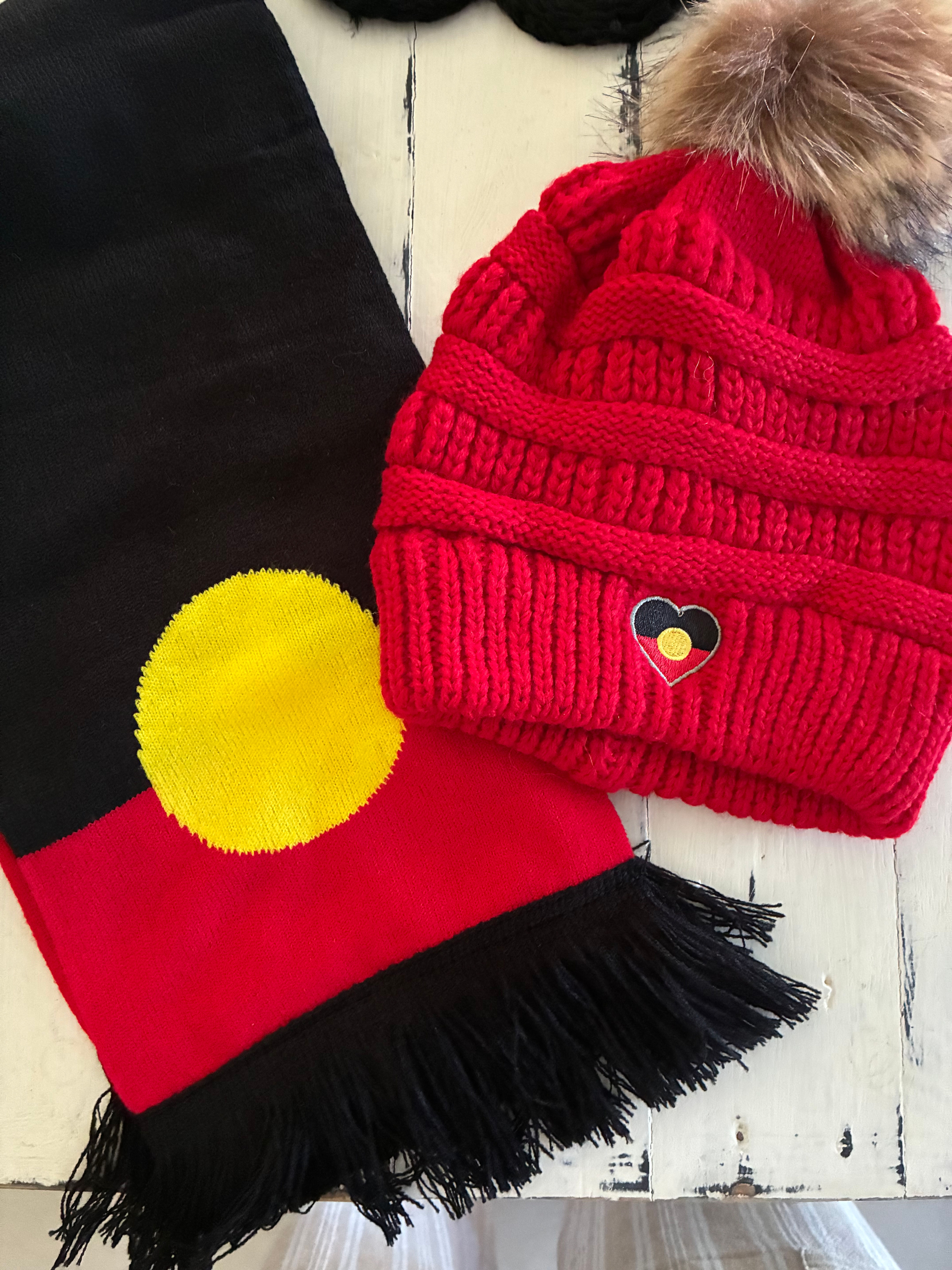 Scarf & Beanie 🖤💛♥️ Pack 