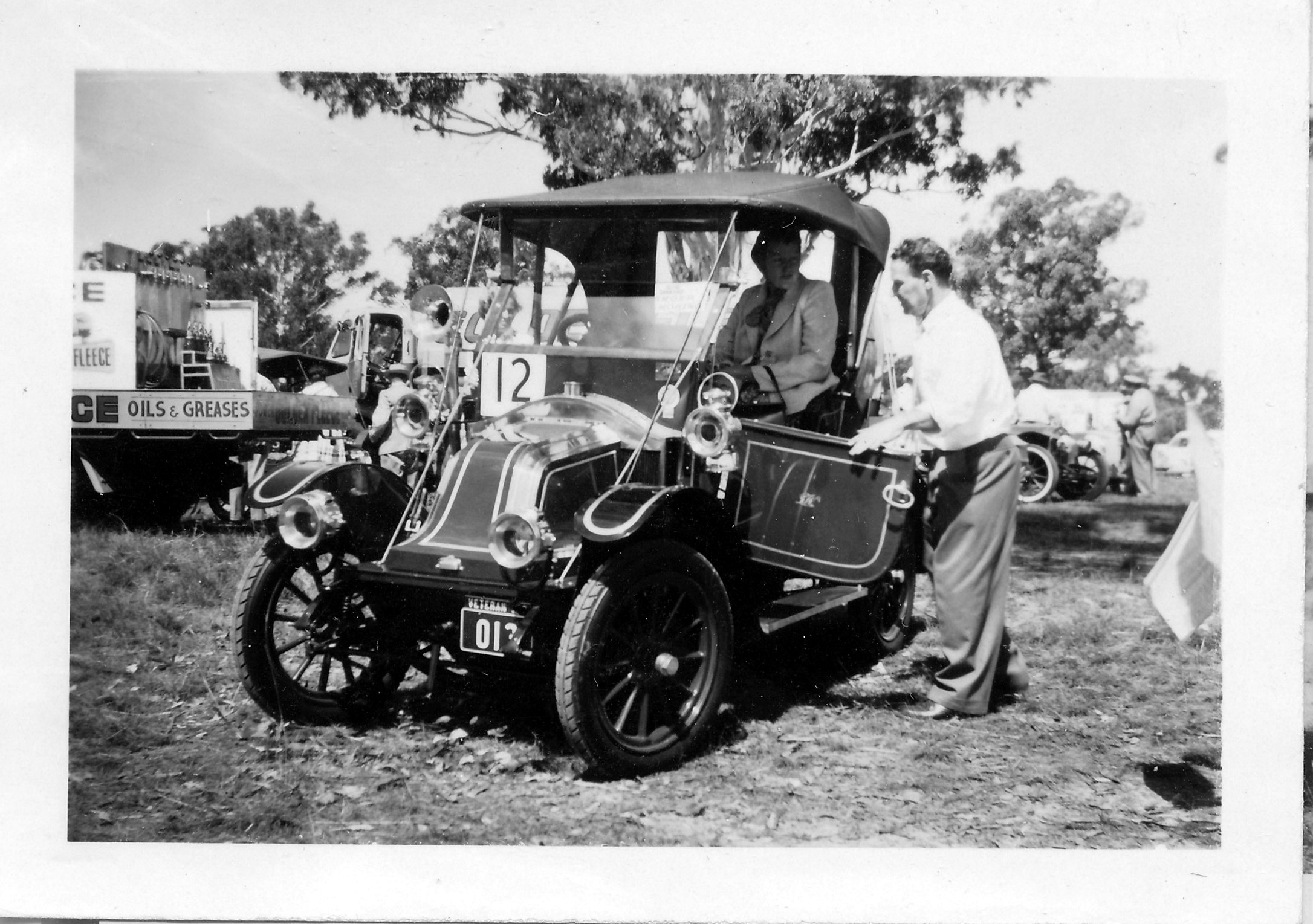 1909 Renault