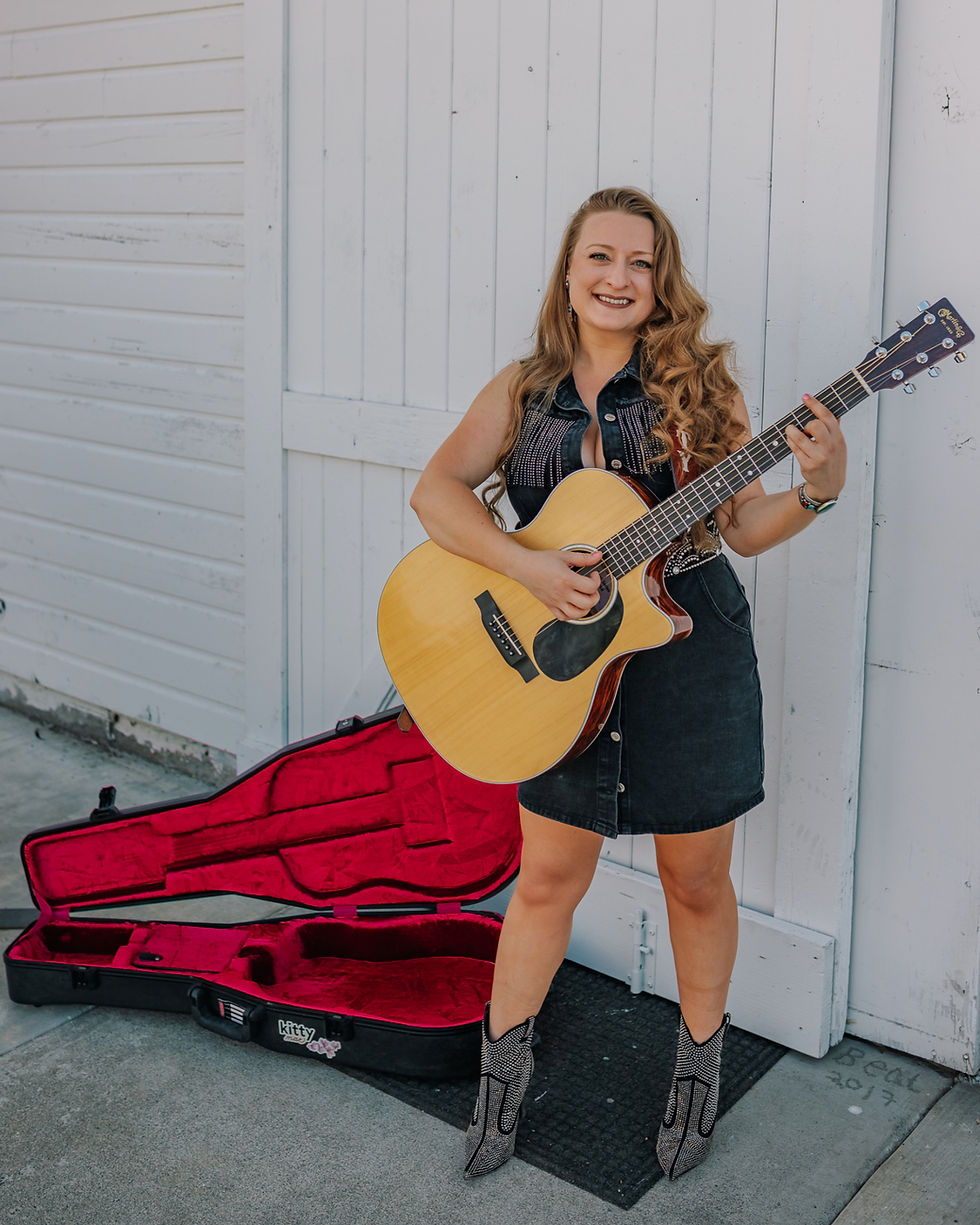 Kitty Mae--2_edited.jpg