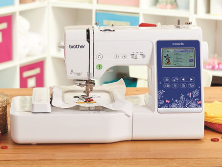 Innov-is NV180 combination sewing and embroidery
