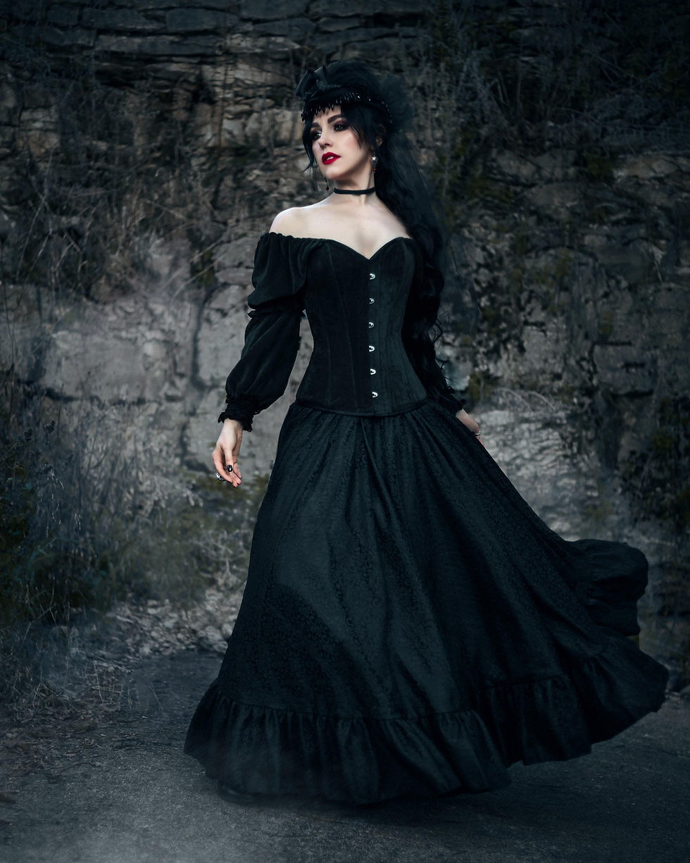 Shadows & Silhouettes: Crafting Iconic Looks with Gothic Corsetry
