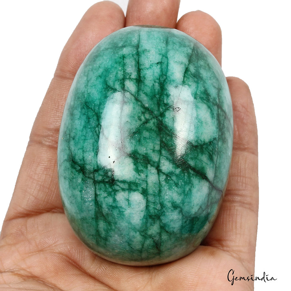 1450Ct Natural Huge Green Emerald Earth-Mined Museum Size Oval Cabochon Gemstone