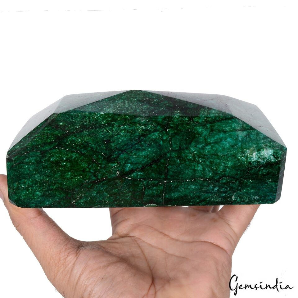 Thumbnail: Brazilian Huge Green Emerald 1.78 Kilo Natural Octagon Cut Gemstone w/Stand