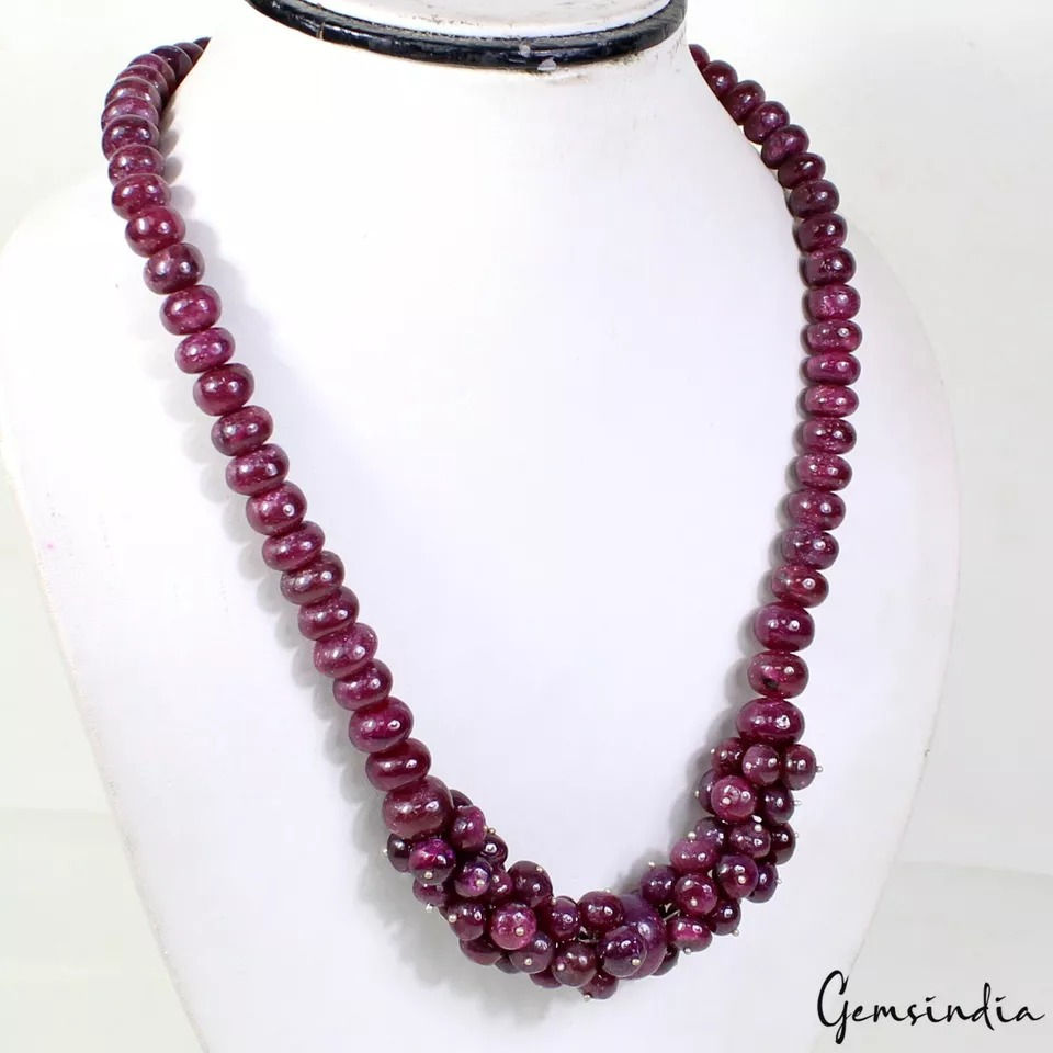 Thumbnail: 835.50 Cts Natural Dark Red Ruby Round Cab Beaded Handmade Designer Jewelry Set