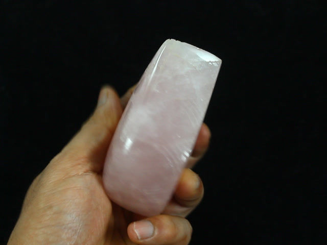 Miniatura: 2670 Cts Natural Rose Quartz Pear Shape Hand Carving Earth Mined Loose Gemstone