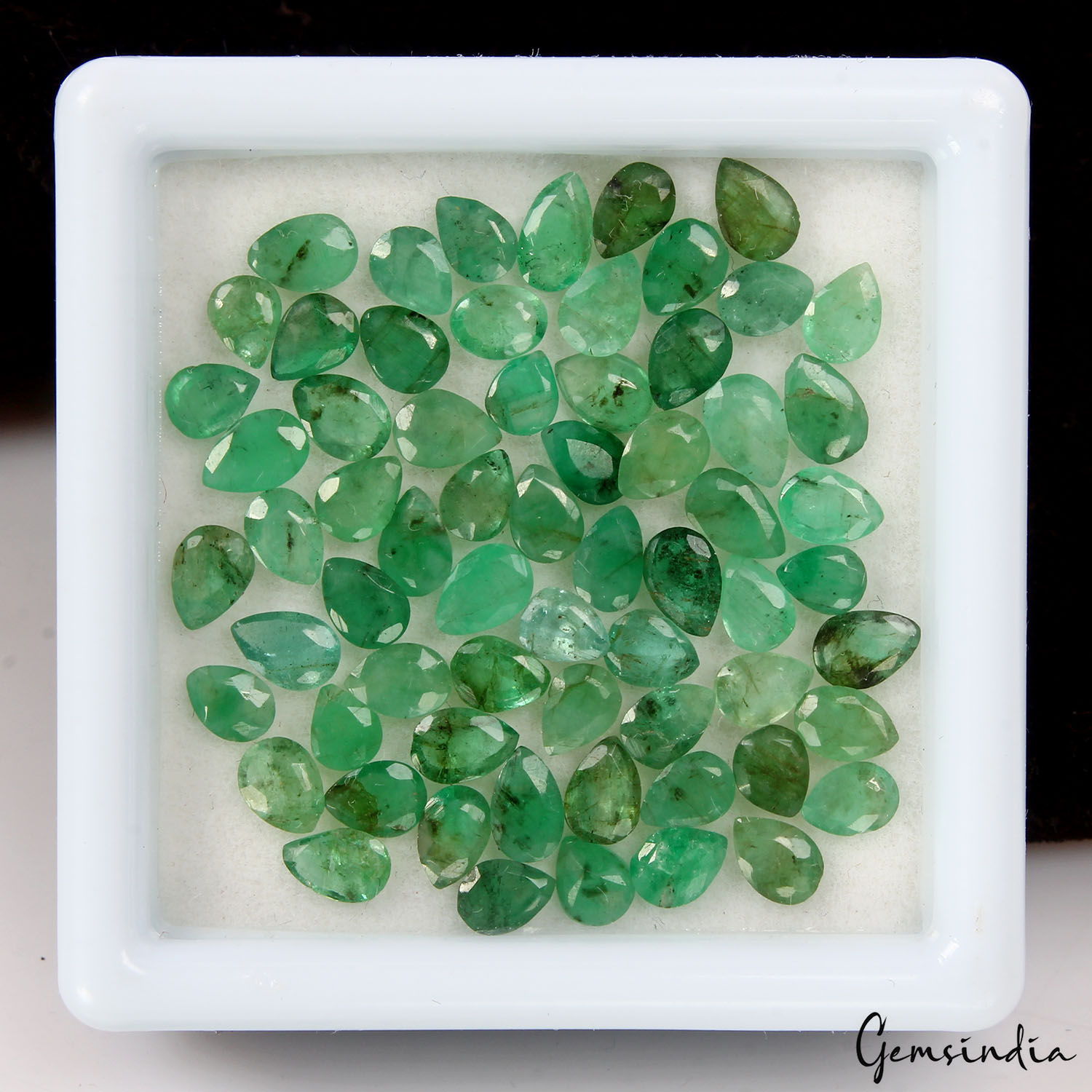 11.60 Ct /65 Pcs Translucent Natural Colombian Green Emerald Pear Gemstone Lot