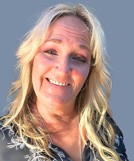 Barbara Headshot (3)_edited.jpg