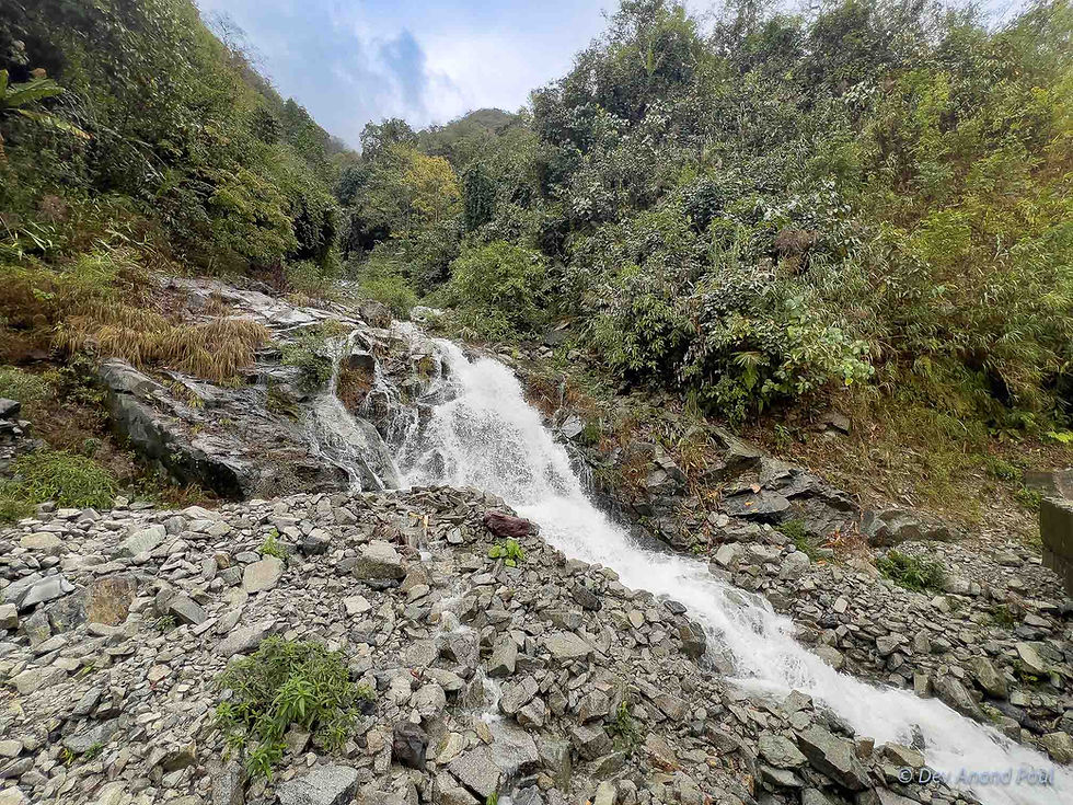 One of the countless streams running through the Walong mountains