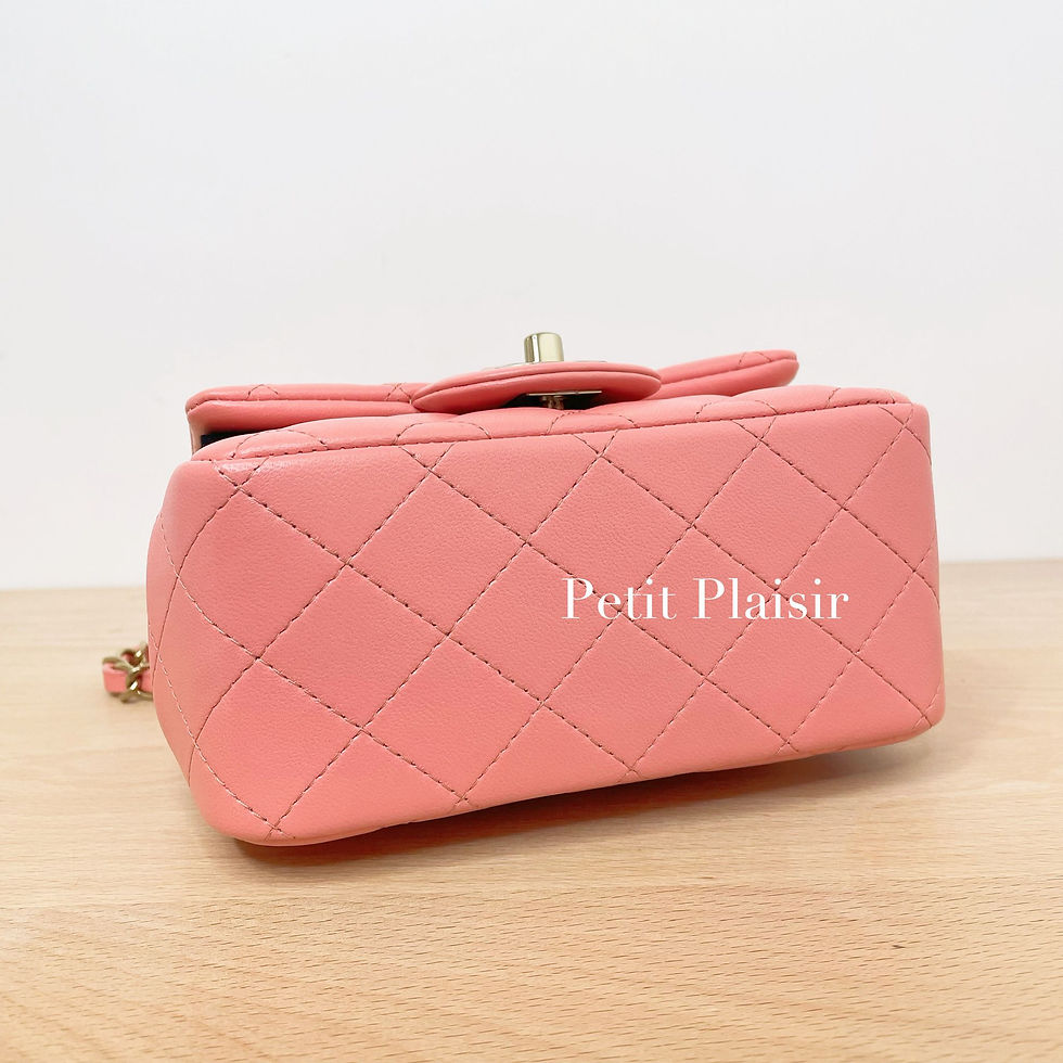 Thumbnail: Chanel Mini Flap Bag // CF 17