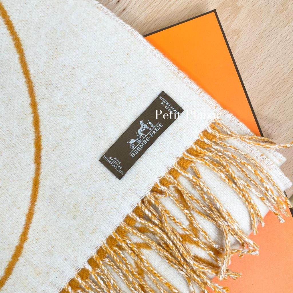 Hermes Casaque Entrelacs Equestres Muffler