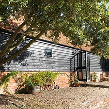 Eat Shop Play Mersea Bromans-barn