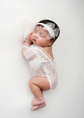 Diane Levy Photography Bergen County NJ | NY photographer specializing in Maternity, Newborn & Portrait.