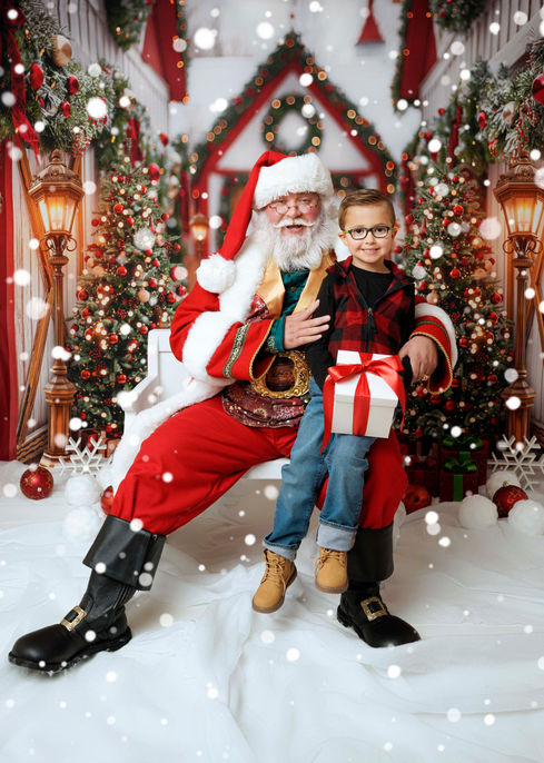 Christmas family photo session in Englewood NJ by Diane Levy Photography