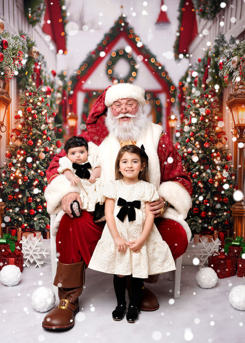 Christmas family photo session in Englewood NJ by Diane Levy Photography
