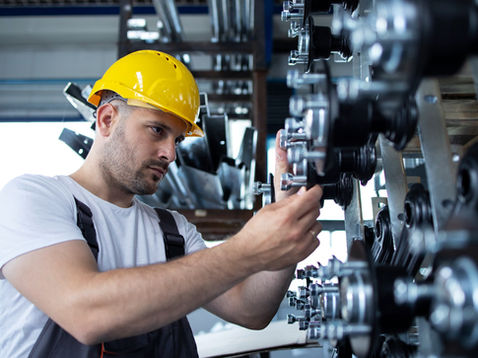 Optimizing Logistics: How a Centralized Facility Boosts Delivery Speed Across the US