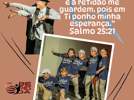 APRESENTAÇÕES ARTÍSTICAS