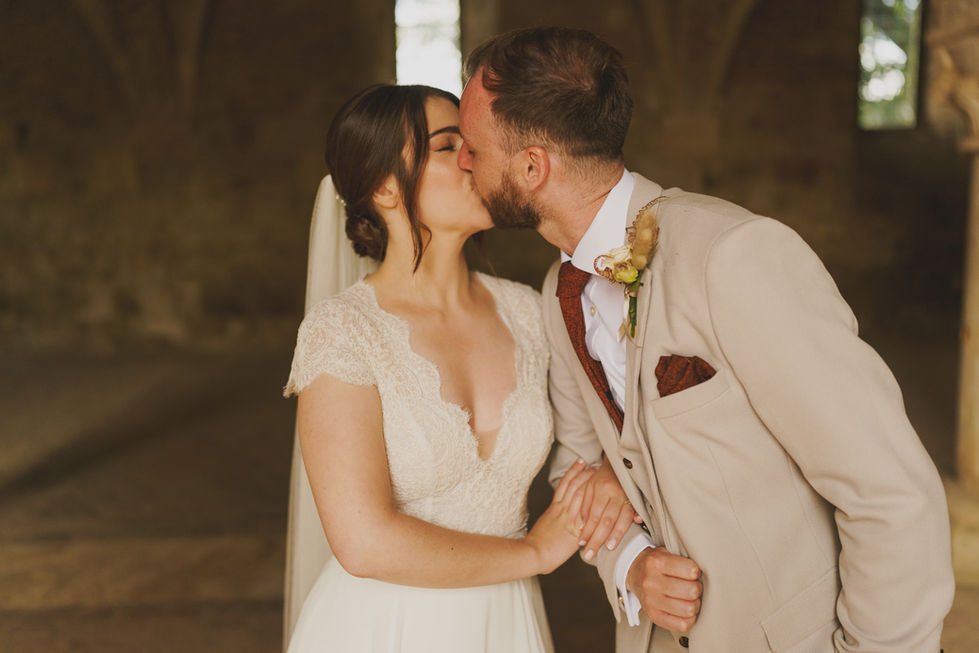 Wedding in San Galgano