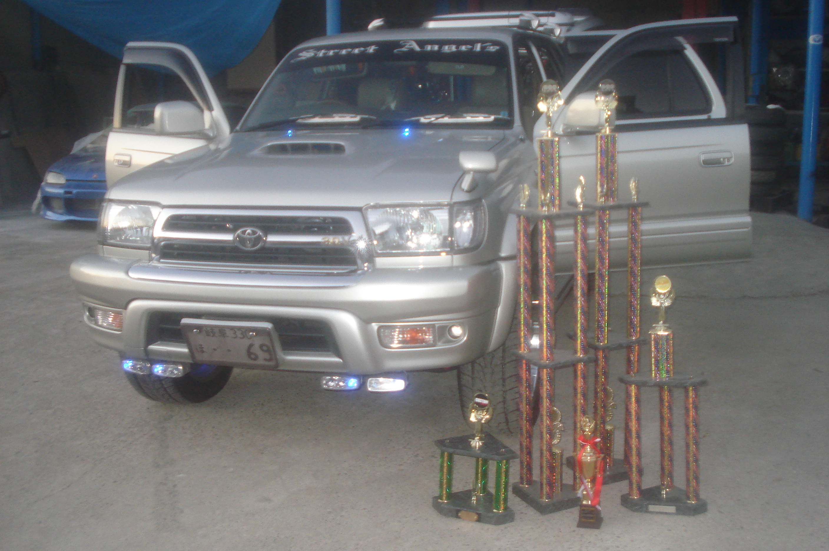 Miyazaki Motor Sound custom Hilux