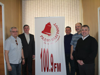 Программы «Общественное право» в прямом эфире 100,9 FM, каждую среду в 13-00 г.Томск и в интернете h