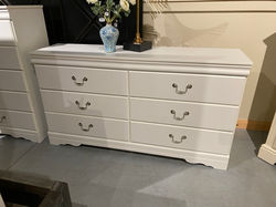 WHITE FINISH 6 DRAWER DRESSER