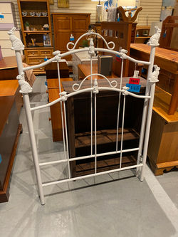 WHITE IRON BUNNY TWIN BED