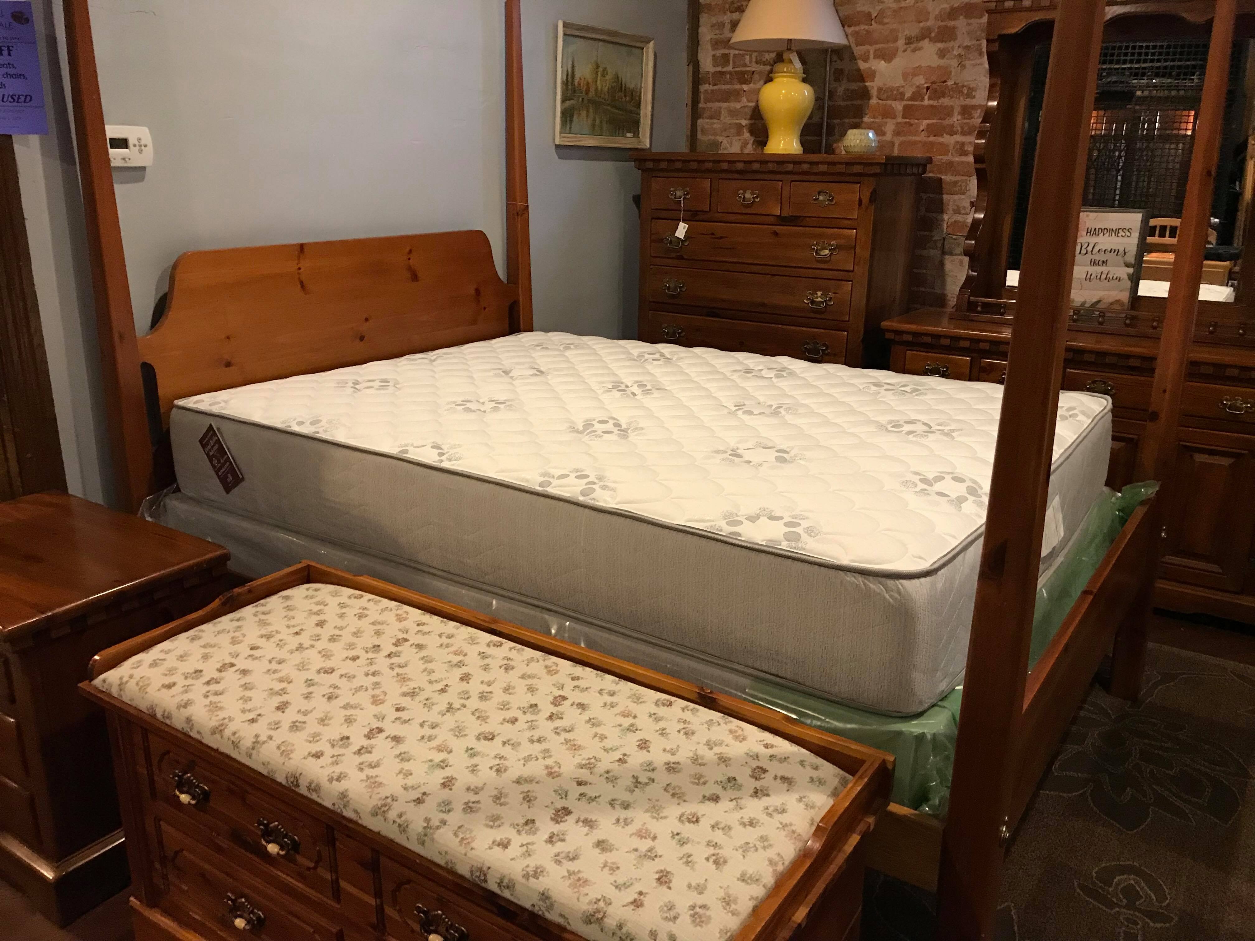 PREMIUM QUEEN MATTRESS