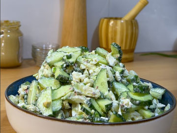 🥦 Салат с цветной капустой, авокадо и орешками