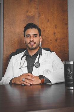 Dr. Daniel Zamorano