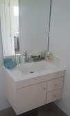 Ensuite with hotel style family accommodation in Waiuku at The Roost Bed and Breakfast