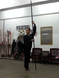 Mak Ji Gong (麥志剛)