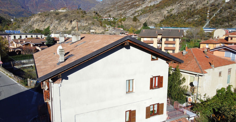 vista dall'alto casa - vendita abitazione susa