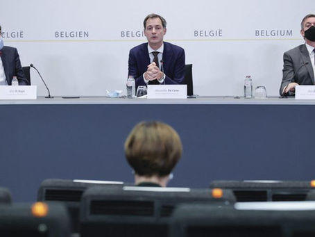 Godzina policyjna, podróże, kontrole, obchody końca roku-decyzje Komitetu Konsultacyjnego