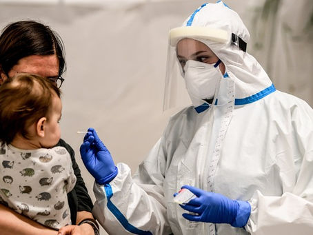 Raport dnia : nadal spada liczba nowych przypadków, rośnie liczba zgonów i hospitalizacji