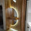 Miniatura: Mobile da Ingresso in Rovere con Listelli Verticali, Specchio Semicircolare e Ca