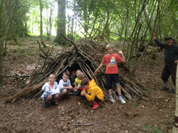 Family woodland survival course