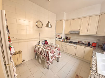 CC_V02_Kitchen2.jpg
