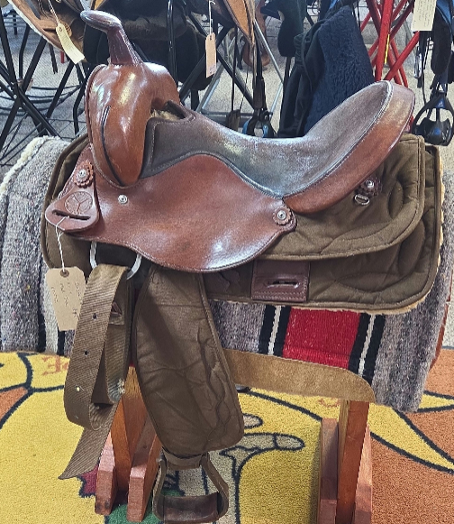 14.5" Circle Y Western Saddle Med Tree #RPJJ7Z
