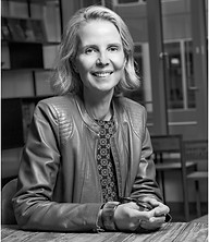 Hélène Thillier-4_edited.jpg