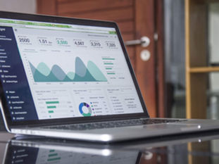 Top 3 Hacks to Increase Website Traffic and Sales for Your Small Business