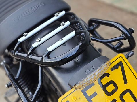 TRiumph scrambler custom pannier headlight