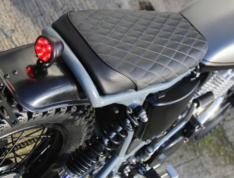 SR400 SR500 Yamaha scrambler tracker cafe racer